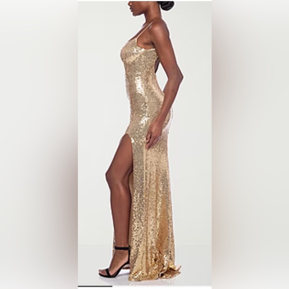 b smart womens sleeveless glitter bodycon dress juniors B. Smart Junior Women's Sleeveless Sequin Bodycon Dress, 3, Black
